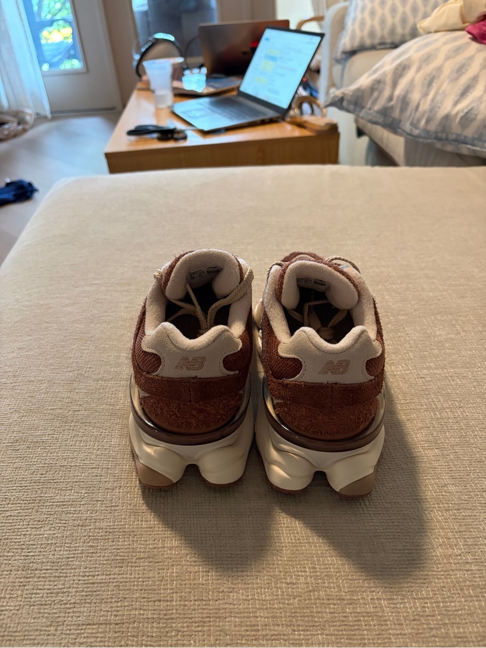 New Balance 9060 Sneakers in Rich Oaktimber Wolf Suede Womens Shoes 7.5 NEW NWT - Picture 10 of 15